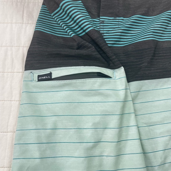 O'Neill Men's Hyperfreak Unlined Swim Shorts 28W - Picture 4 of 8